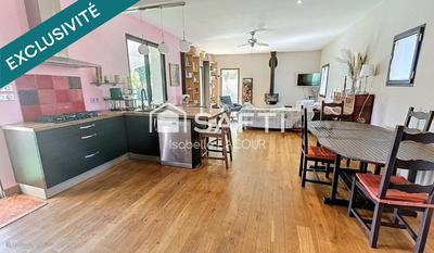 Maison - 165 m² - 5 pièces