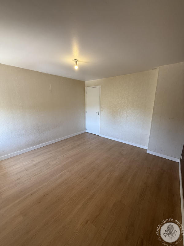 Maison - 73 m² - 3 pièces