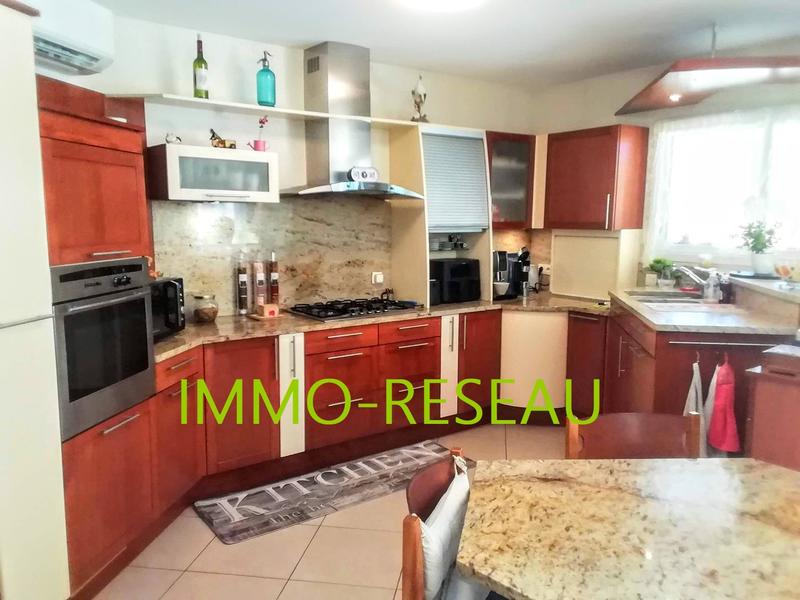 Maison contemporaine - 190 m² - 7 pièces