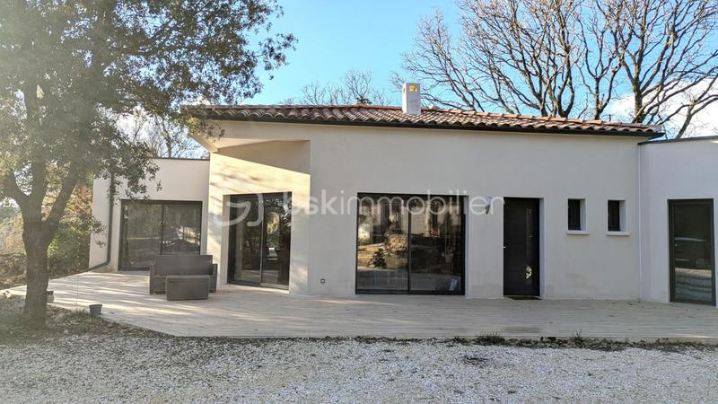 Maison - 128 m² - 5 pièces