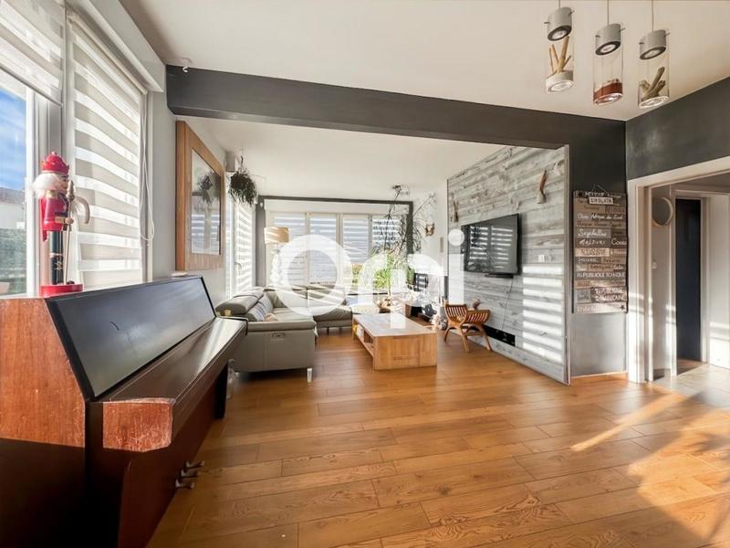 Maison - 174 m² - 5 pièces