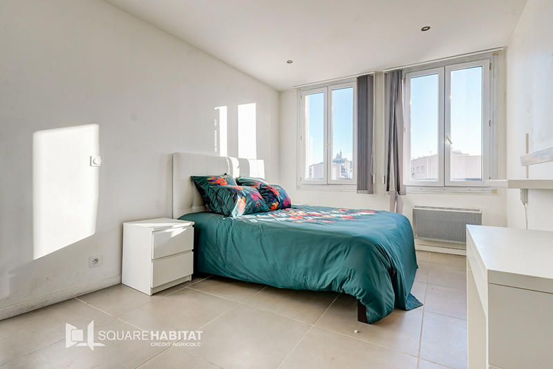 Appartement - 83 m² - 4 pièces