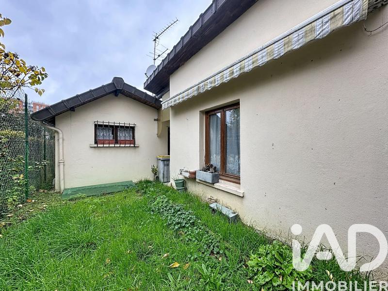 Maison - 64 m² - 4 pièces