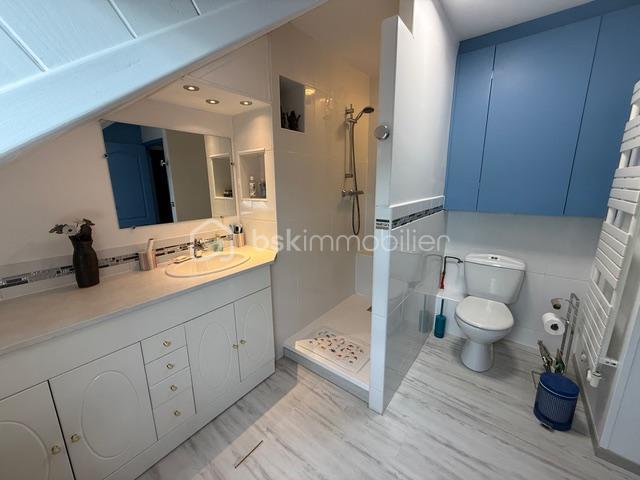 Propriété - 185 m² - 5 pièces