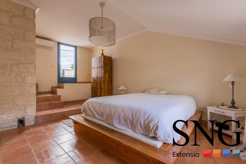 Maison ancienne - 233 m² - 7 pièces