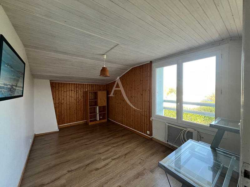 Maison - 91 m² - 4 pièces