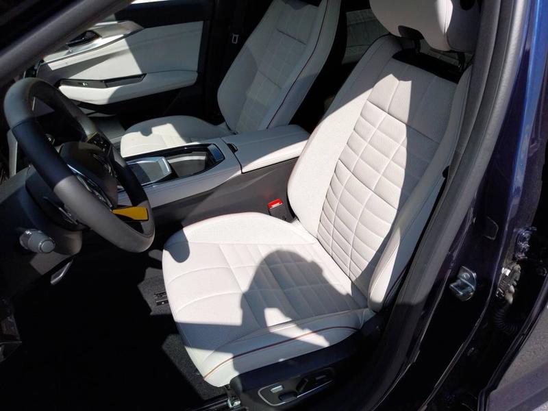 Renault Espace E-Tech hybrid 200 Iconic 5p