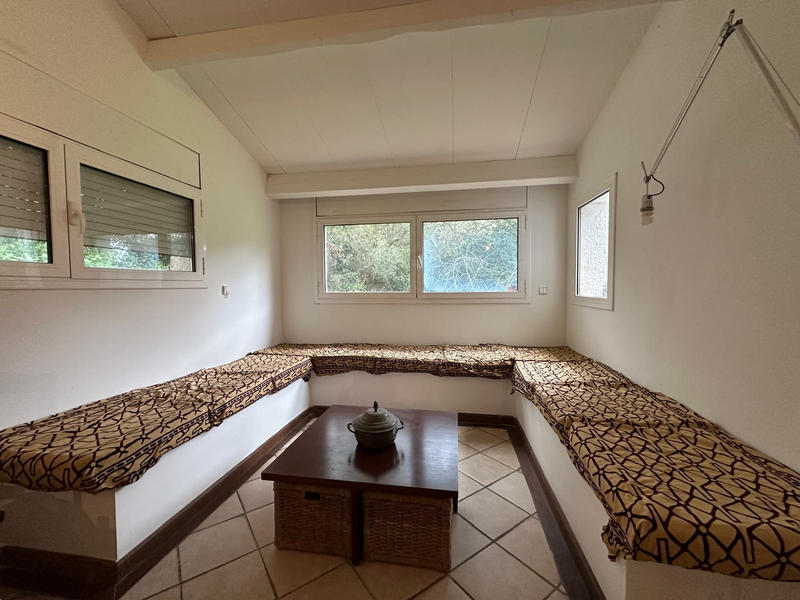 Villa - 320 m² - 10 pièces