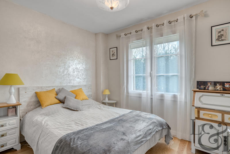 Maison - 102 m² - 6 pièces