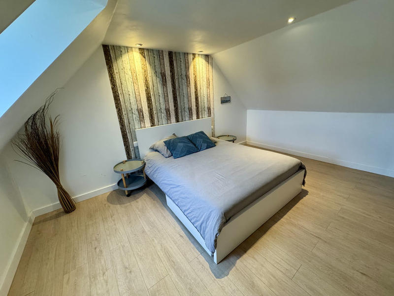 Immeuble - 111 m² - 6 pièces