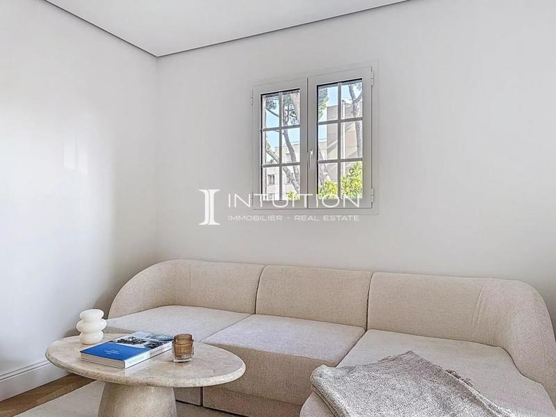 Appartement - 84 m² - 3 pièces