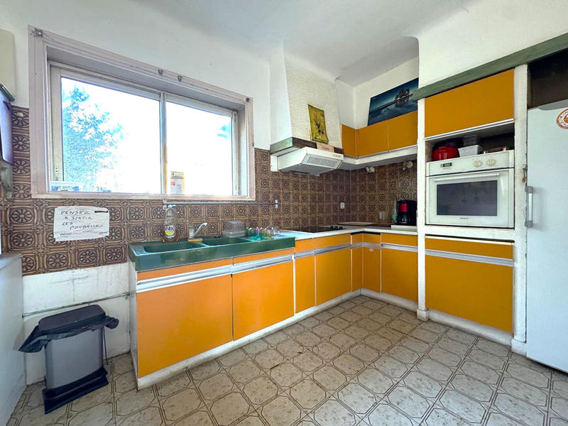 Maison - 336 m² - 17 pièces