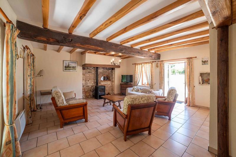 Maison - 365 m² - 7 pièces