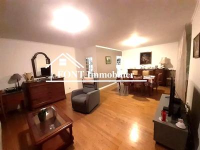 Appartement - 96 m² - 5 pièces