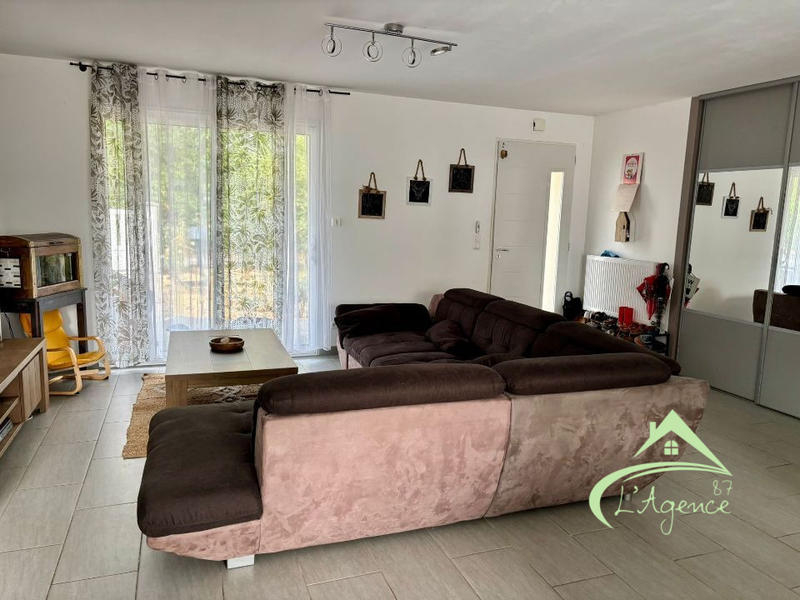 Maison - 97 m² - 5 pièces