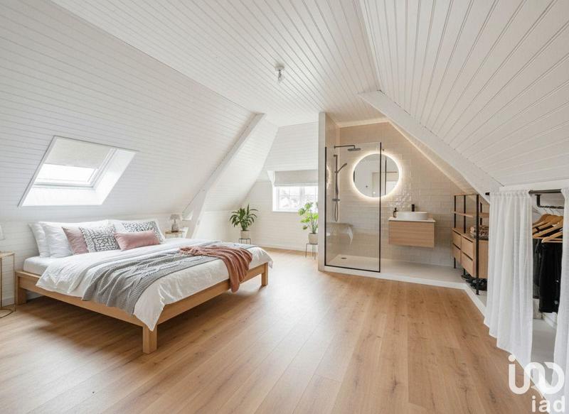 Local commercial - 334 m²