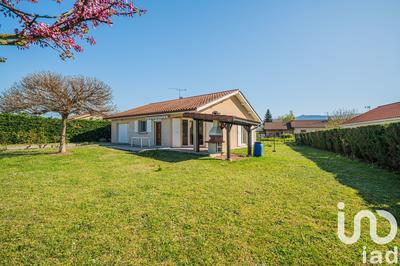 Maison - 77 m² - 4 pièces