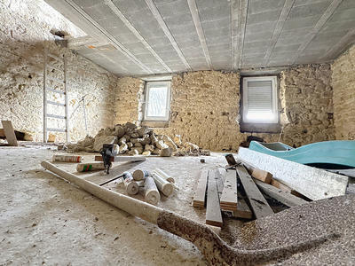 Maison - 150 m² - 6 pièces