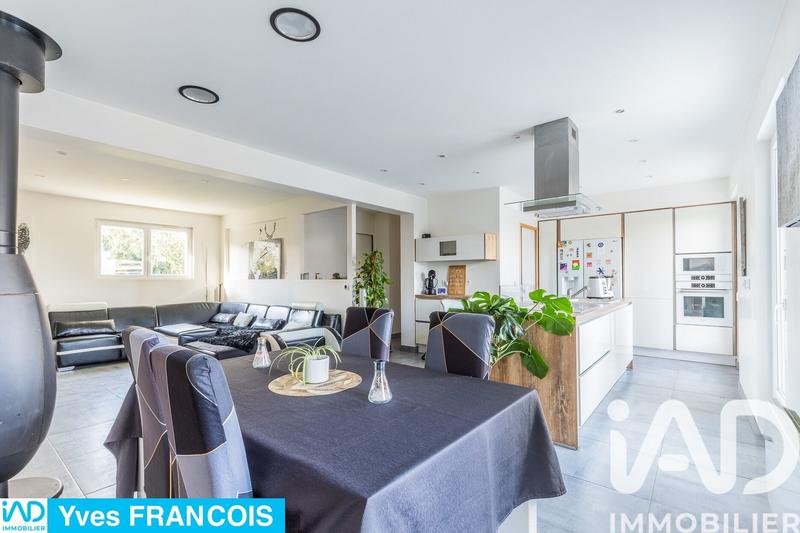 Maison - 100 m² - 5 pièces