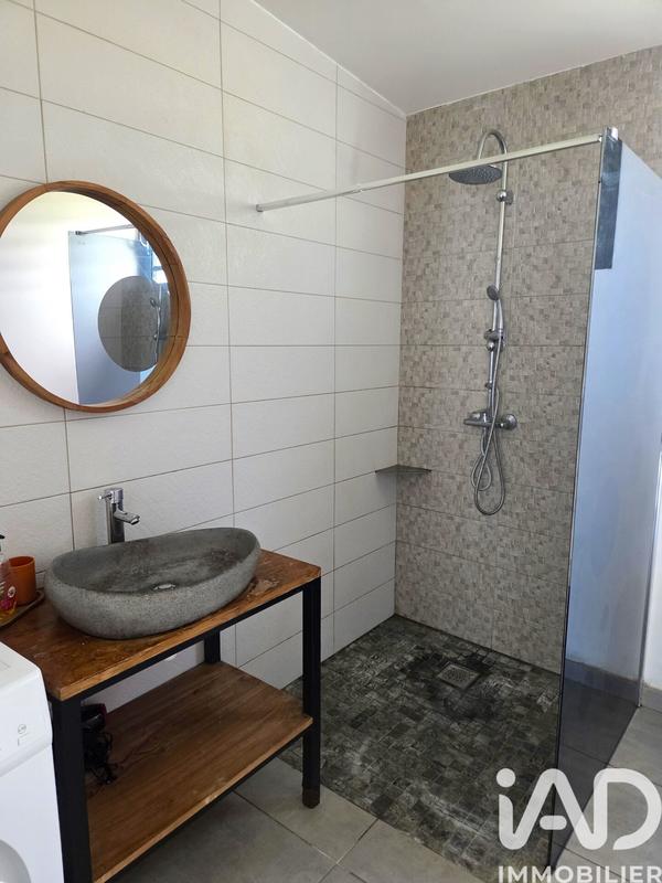 Maison - 422 m² - 12 pièces