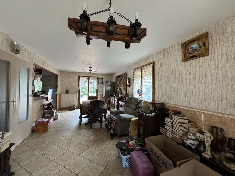 Maison traditionnelle - 96 m² - 5 pièces