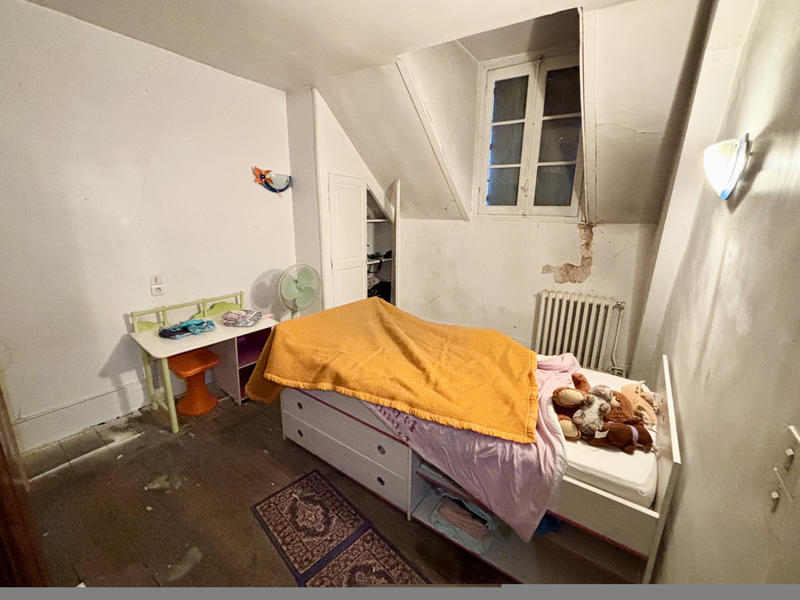 Maison - 104 m² - 5 pièces