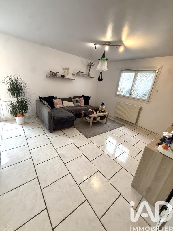 Maison - 93 m² - 4 pièces