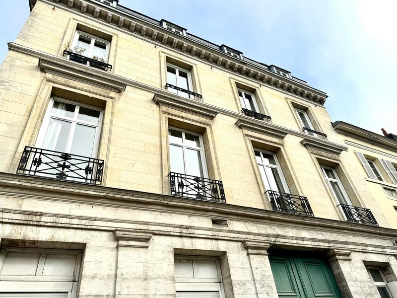 Appartement - 82 m² - 4 pièces