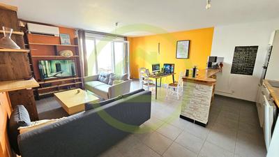 Appartement sur toit - 65 m² - 3 pièces