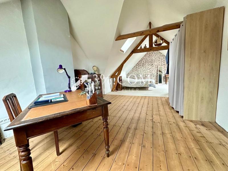 Maison - 168 m² - 6 pièces