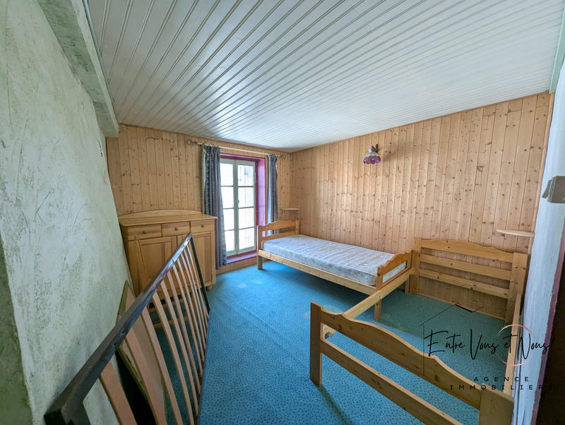 Maison - 219 m² - 8 pièces