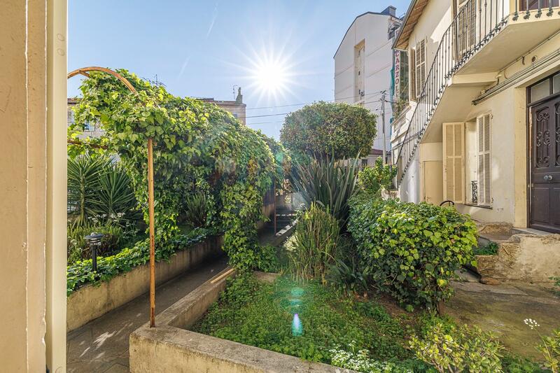 Appartement - 49 m² - 3 pièces