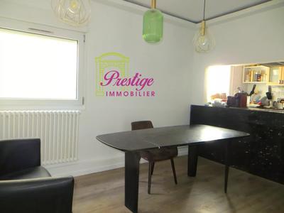 Maison - 108 m² - 5 pièces