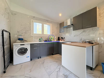 Maison - 89 m² - 4 pièces