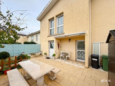 Maison - 106 m² - 5 pièces