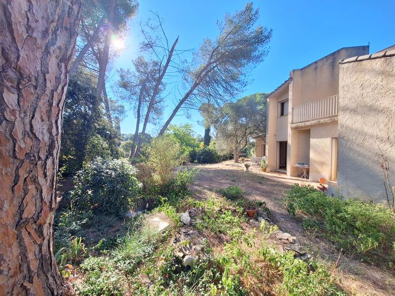 Villa - 185 m² - 5 pièces