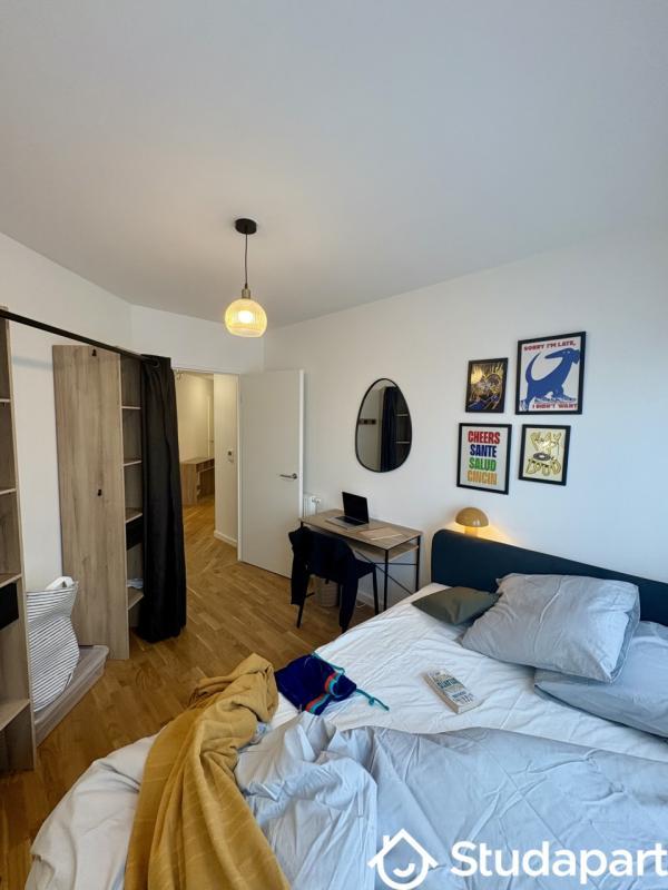 Chambre - 9 m² - 1 pièce