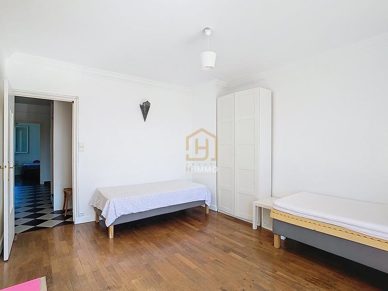 Appartement - 77 m² - 3 pièces