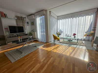 Appartement - 56 m² - 3 pièces