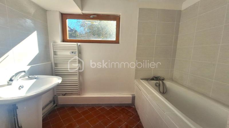 Longère - 230 m² - 10 pièces