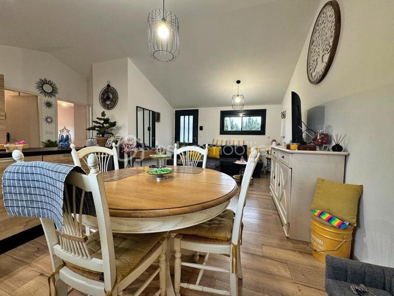 Maison - 71 m² - 3 pièces