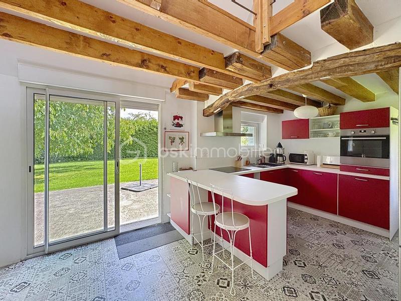 Propriété - 290 m² - 10 pièces