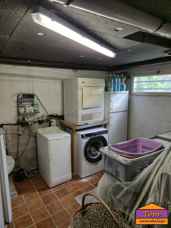 Maison traditionnelle - 98 m² - 4 pièces