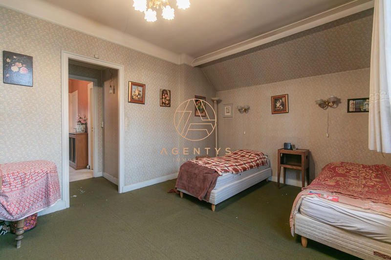 Maison ancienne - 152 m² - 7 pièces