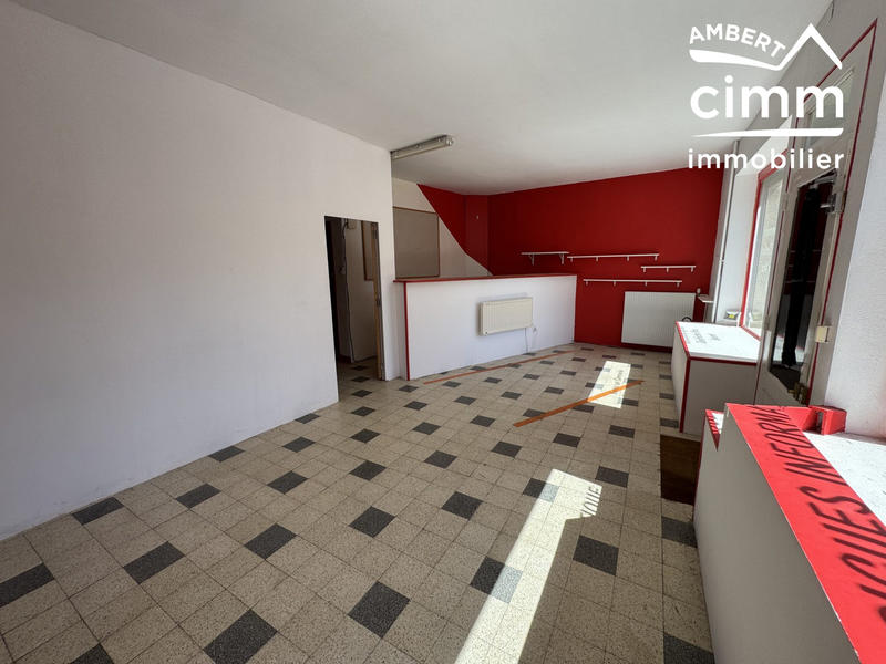 Maison - 180 m² - 12 pièces