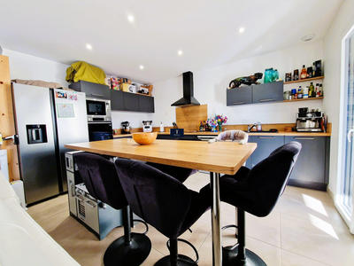 Maison contemporaine - 89 m² - 5 pièces