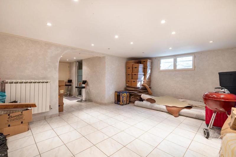 Maison - 117 m² - 7 pièces