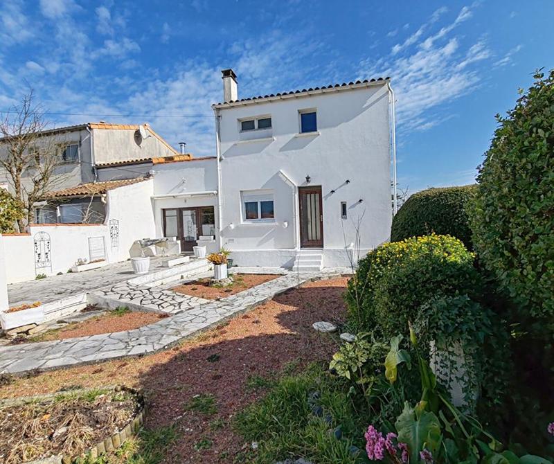 Maison - 83 m² - 5 pièces