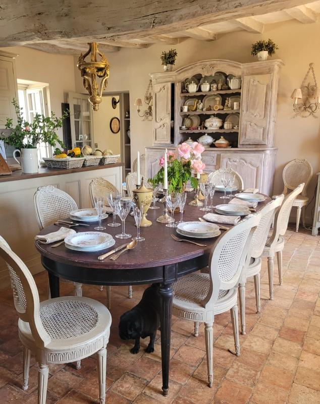 Maison de maîtres - 590 m² - 9 pièces