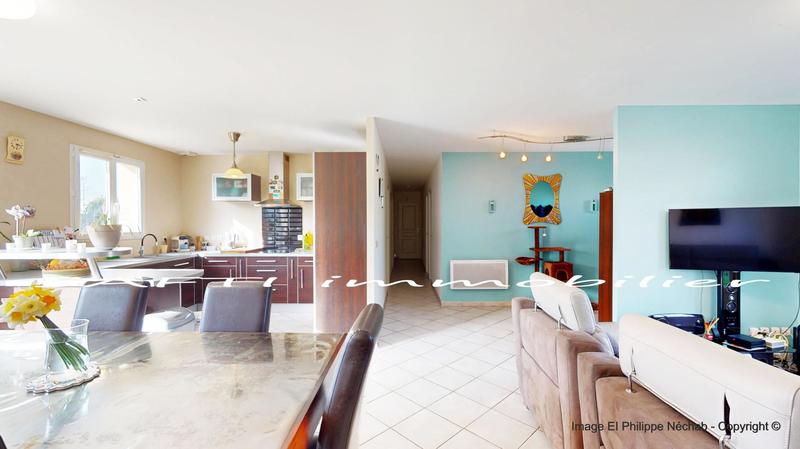 Maison - 127 m² - 7 pièces